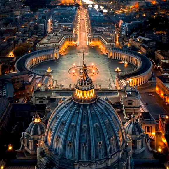 Meet your Posher - Picture 13 of 16